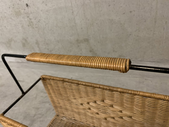 Image 1 of Cesta o contenedor de lectura de 1960