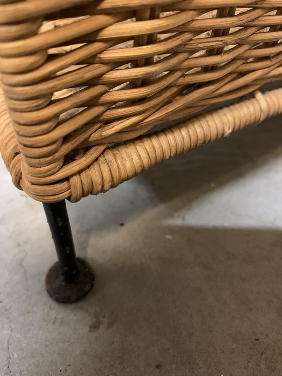 Image 1 of Cesta o contenedor de lectura de 1960