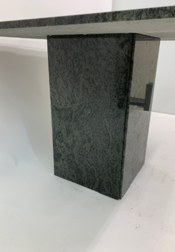 Image 1 of Table de salle à manger en granit vert, années 1980