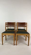 4x Chaises suédoises en bois vintage avec assise en tissu
