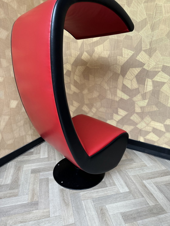 Image 1 of Acoustic Bell Chair