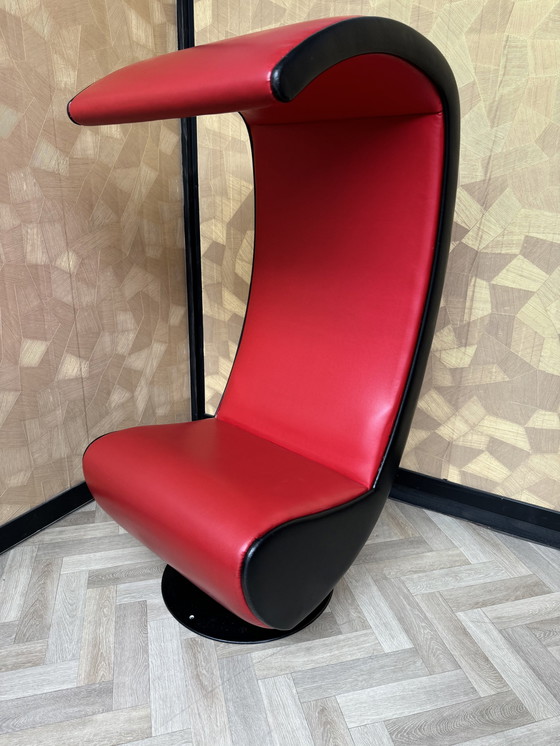 Image 1 of Acoustic Bell Chair