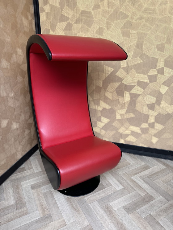 Image 1 of Acoustic Bell Chair