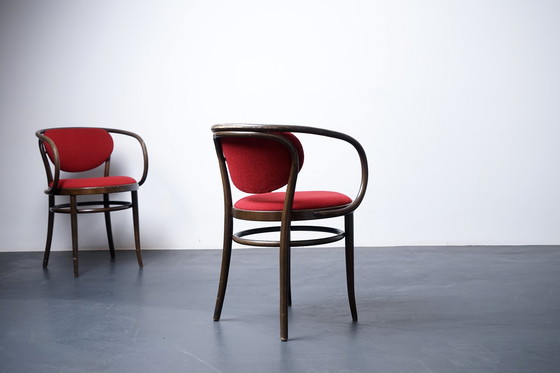 Image 1 of Viennese vintage model 233 P bistro chairs by Thonet, set of 2