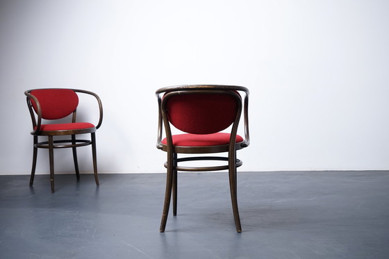 Image 1 of Viennese vintage model 233 P bistro chairs by Thonet, set of 2