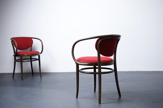 Image 1 of Viennese vintage model 233 P bistro chairs by Thonet, set of 2