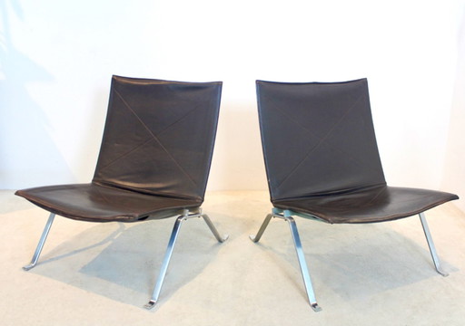 Brown Leather PK22 chairs by Poul Kjærholm for Fritz Hansen