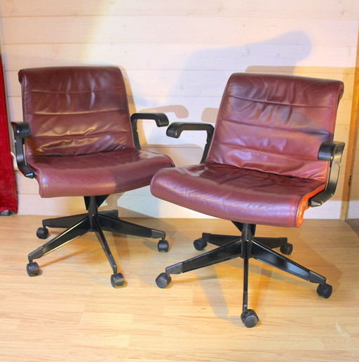 Pair De Fauteuil Cuir Chocolat By Richard Sapper For Knoll