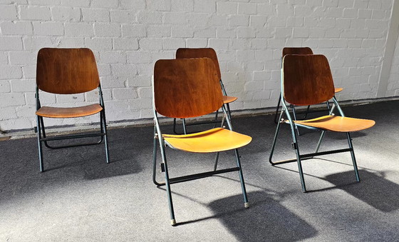 Image 1 of Chaises Loft Studio Pub Café Gastro Chaises Vintage