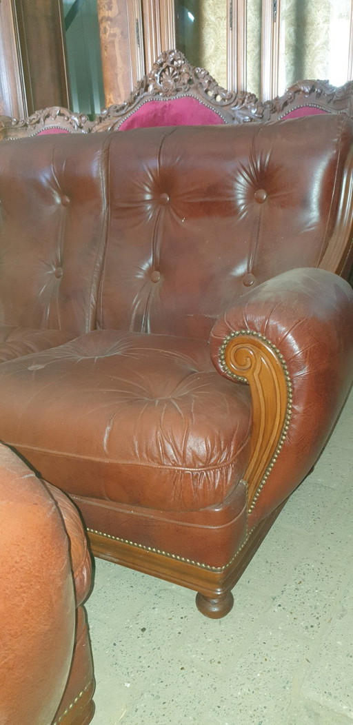Chesterfield retro vintage de cuero, clásico retro vintage 