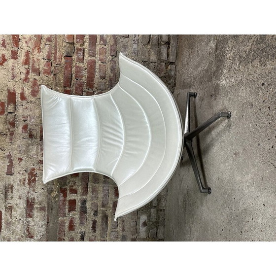 Image 1 of Vintage armchair Shell in pearly white imitation leather, 1980