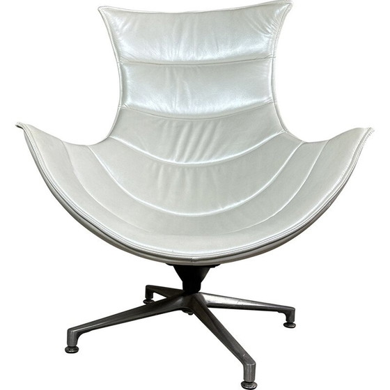 Image 1 of Vintage armchair Shell in pearly white imitation leather, 1980