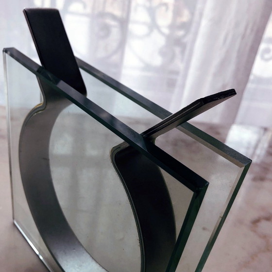 Image 1 of Vaso vintage • Nastro quadrato • Peter Hewitt • Moma • Vetro e acciaio • Era spaziale • 1970-1980