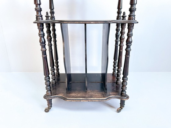 Image 1 of Etagère vintage in legno su rotelle, leggio, quant'altro