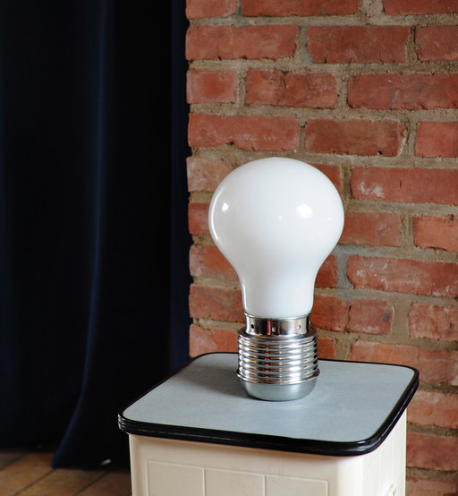 Space age table lamp in the shape of a light bulb