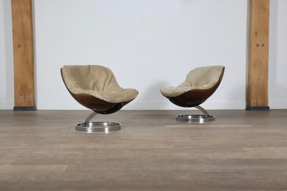 Image 1 of Pair Of Sphere Lounge chairs by Boris Tabacoff for MMM, 1970s