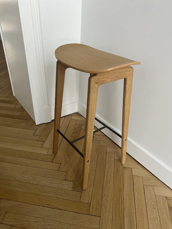 Image 1 of 2x NOR11 stool H65 - oak