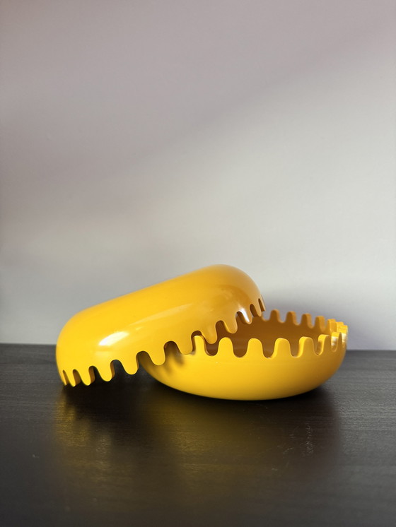 Image 1 of Original Alan Fletcher Clam Ashtray By Mebel Italy 