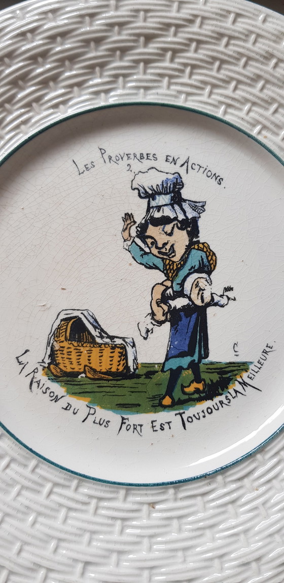 Image 1 of Dessert plate. Porcelaine de Gien - Proverbs in action.