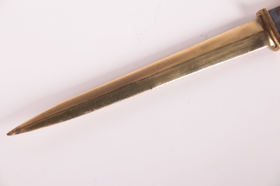 Image 1 of Ancien ouvre-lettres vintage avec poignée sculptée, Danemark