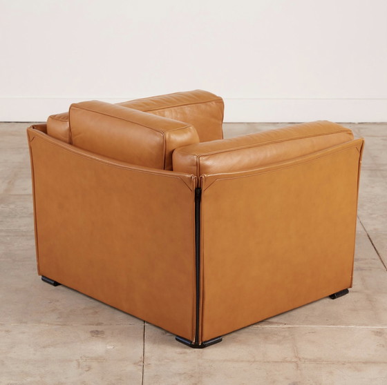 Image 1 of Cassina Leather lounge chair by Mario Bellini