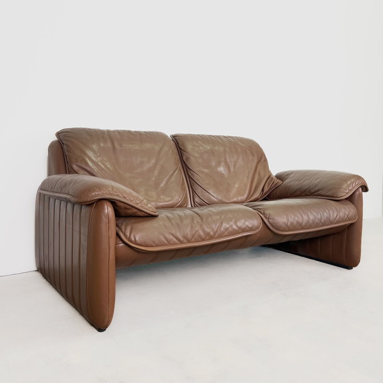 Image 1 of Leather sofa two-seater DS61 from De Sede