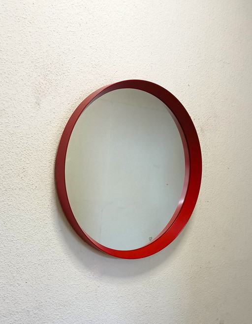 Miroir rond des années 60 avec bord rouge