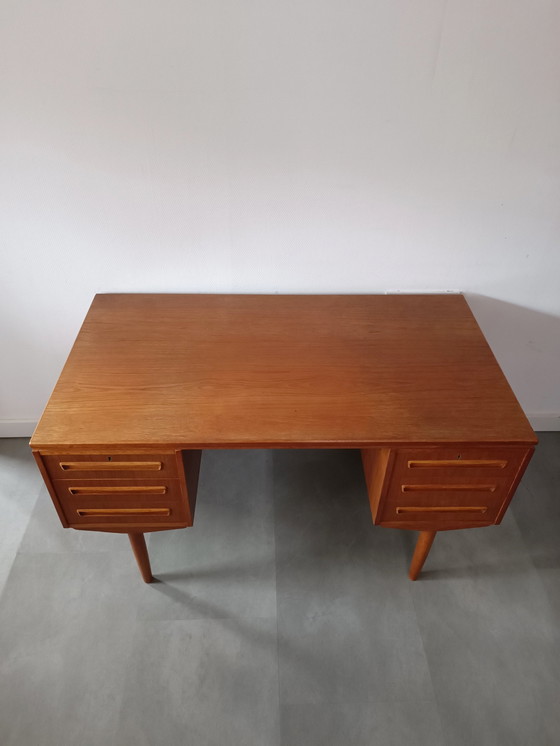 Image 1 of Scrivania autoportante vintage danese di J. Svenstrup