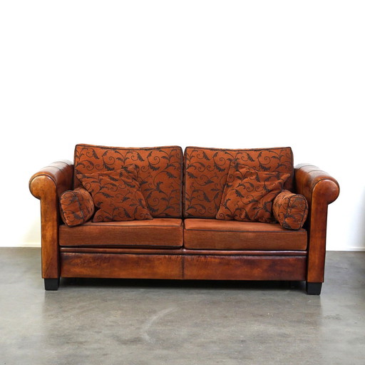 2.5 Seater sheep leather sofa with fabric cushions in English style