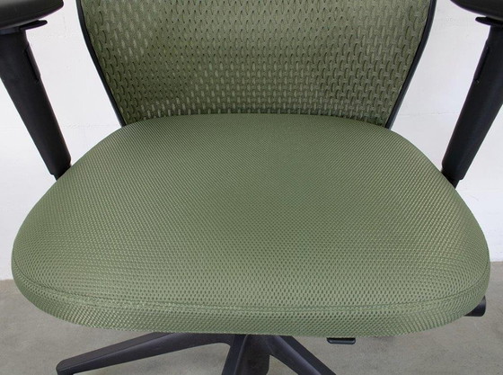 Image 1 of Vitra Id Mesh Office Chair Design Antonio Citterio