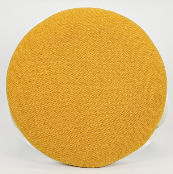 Image 1 of Vintage stool or stool Artifort 1970