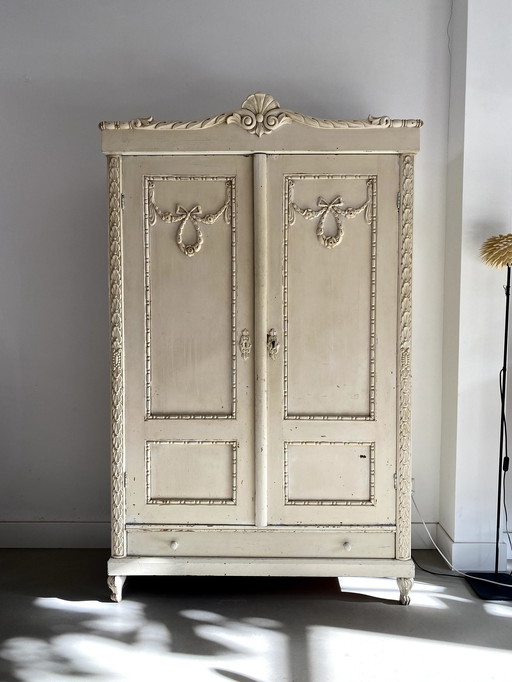 Beautiful Vintage Linen Cupboard - Stylish And Practical