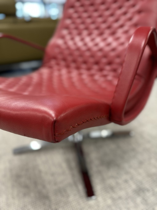 De Sede 51 Fauteuil en cuir rouge