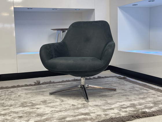 Image 1 of Leolux Pode Spot One Swivel Armchair