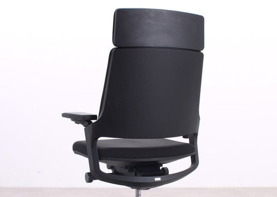 Image 1 of Interstuhl MOVYis3 office chair 23M6