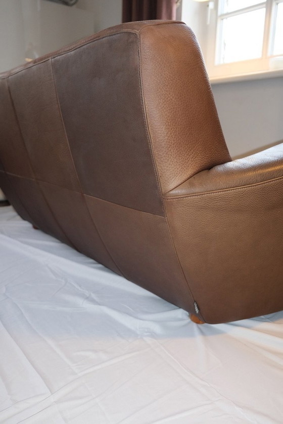 Image 1 of Etiqueta del sofá Longa - Gerard Van Den Berg