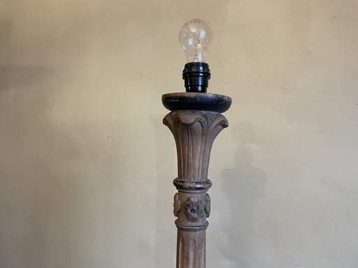 19th Century Lamp Base With Acanthus Leaves French