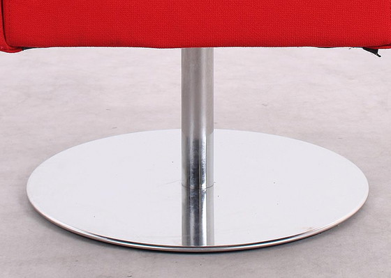 Image 1 of Ahrend swivel chair red