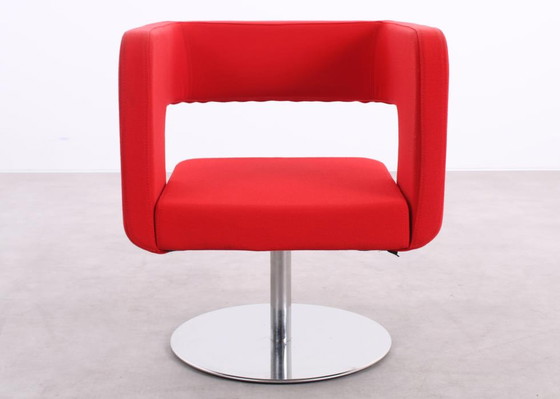 Image 1 of Ahrend swivel chair red