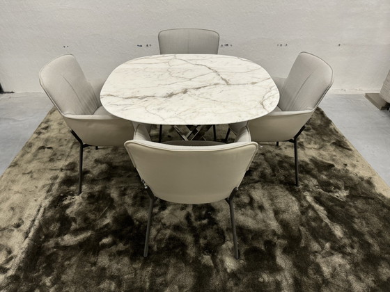 Image 1 of B&B Italia Maxalto Pathos Dining Table Marble 110