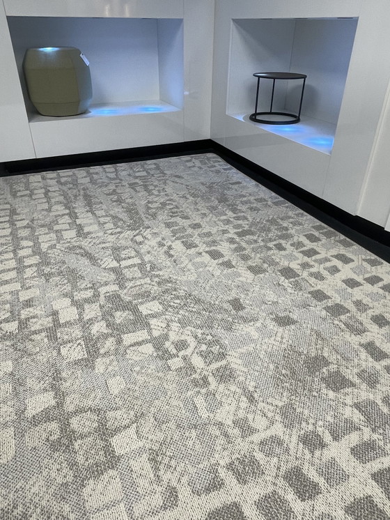 Image 1 of Desso Blocks Carpet 200 X 300 New