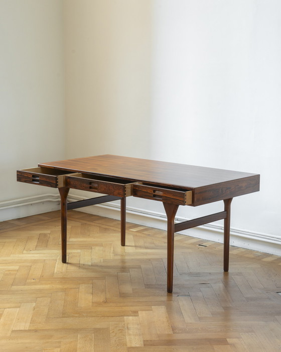 Image 1 of Nanna Ditzel - Bureau en bois de rose