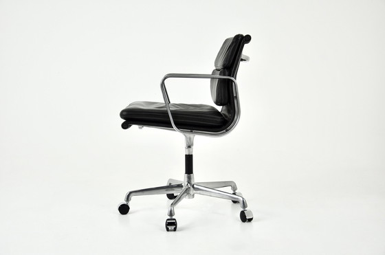 Image 1 of Black Leather Soft Pad Chair By Charles And Ray Eames For Icf, 1970S