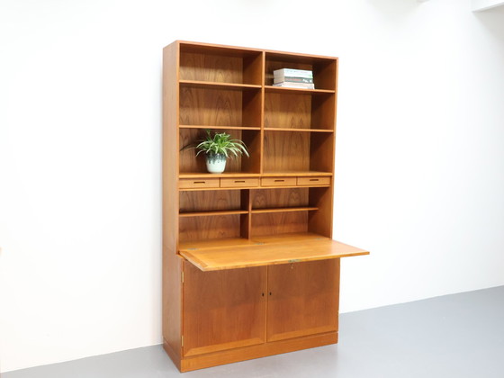 Image 1 of Bibliothèque danoise vintage en teck