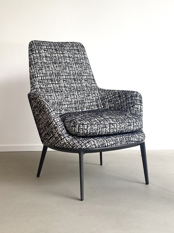 Image 1 of Caratos Armchair - Maxalto