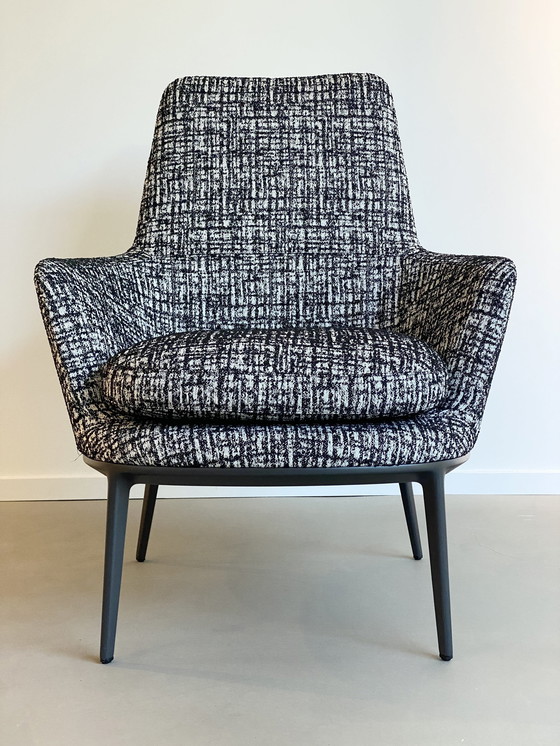 Image 1 of Caratos Armchair - Maxalto