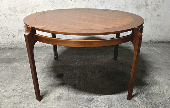 Image 1 of Tavolo trasformabile in teak vintage