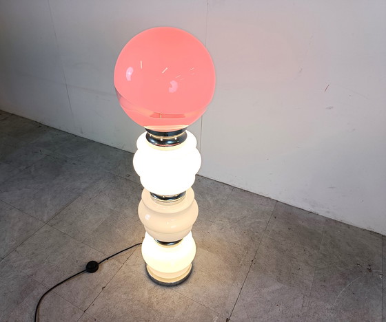 Image 1 of Lampadaire vintage par Mazzega 1960