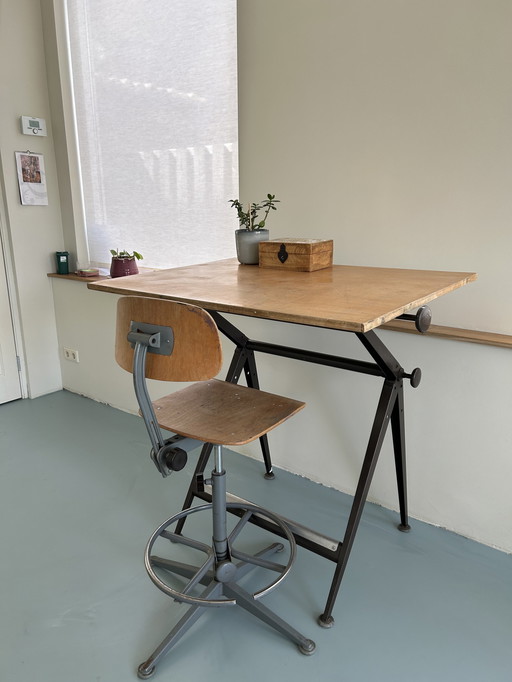 Circle Ahrend Drawing Table With Matching Chair