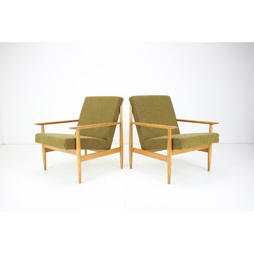 Pair of vintage green armchairs, Czechoslovakia 1960s